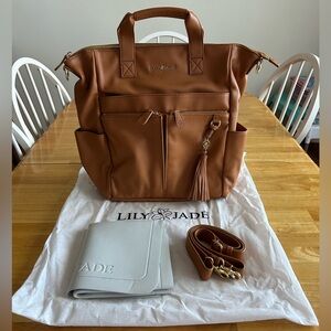 Lily Jade Caroline Camel